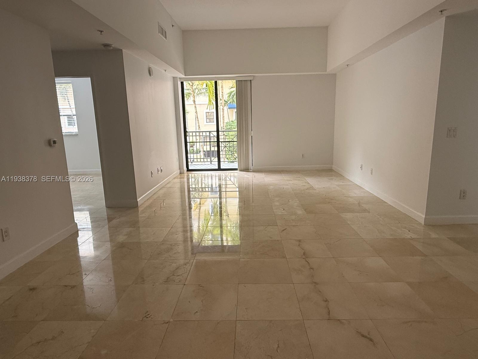 8390 SW 72nd Ave #520 Miami, FL 33143