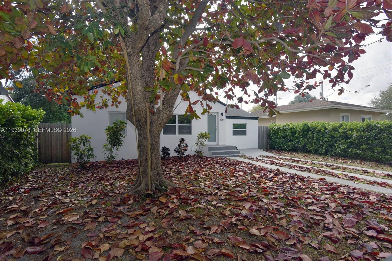 1084 NW 66th St Miami, FL 33150