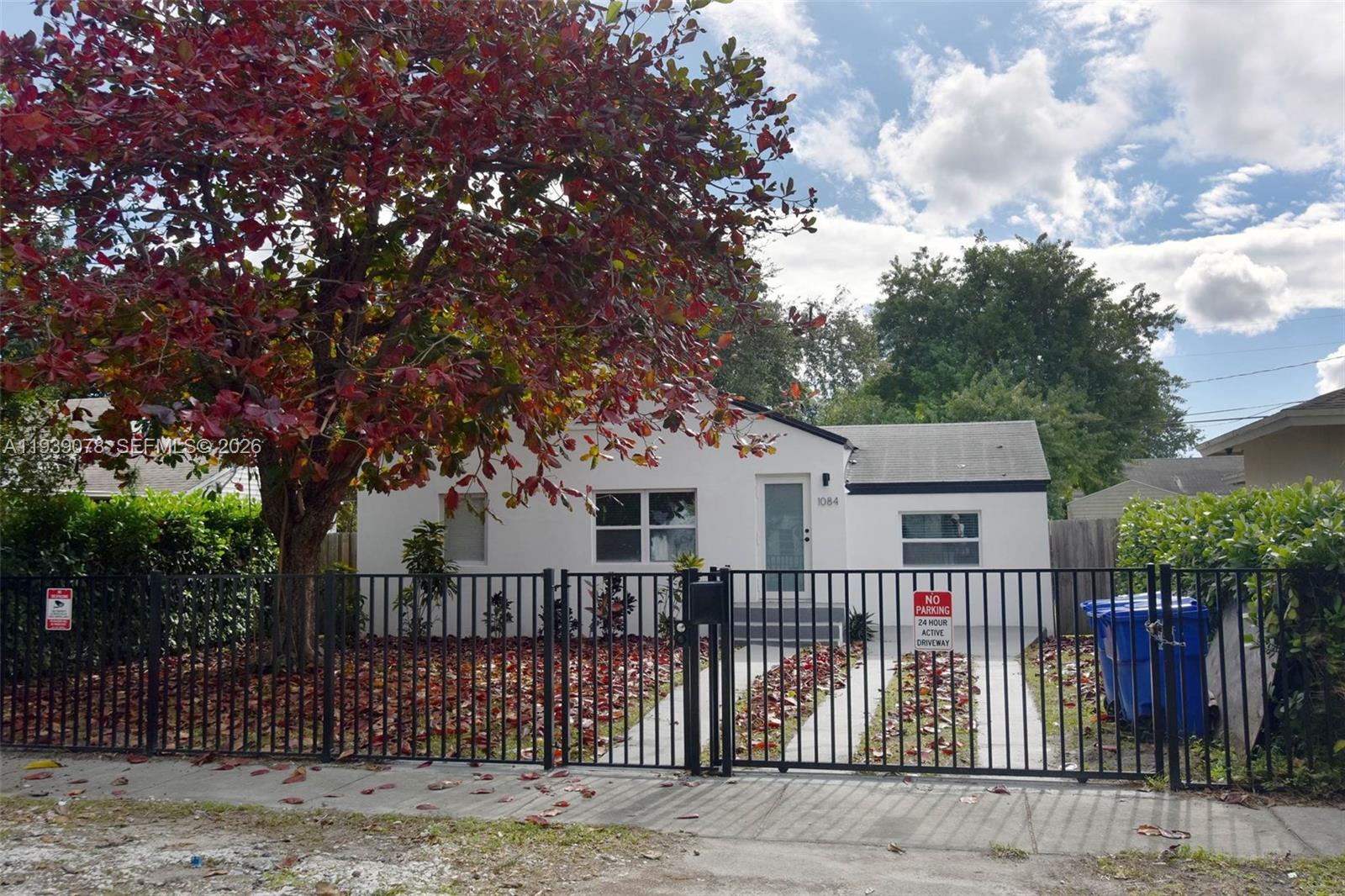 1084 NW 66th St Miami, FL 33150