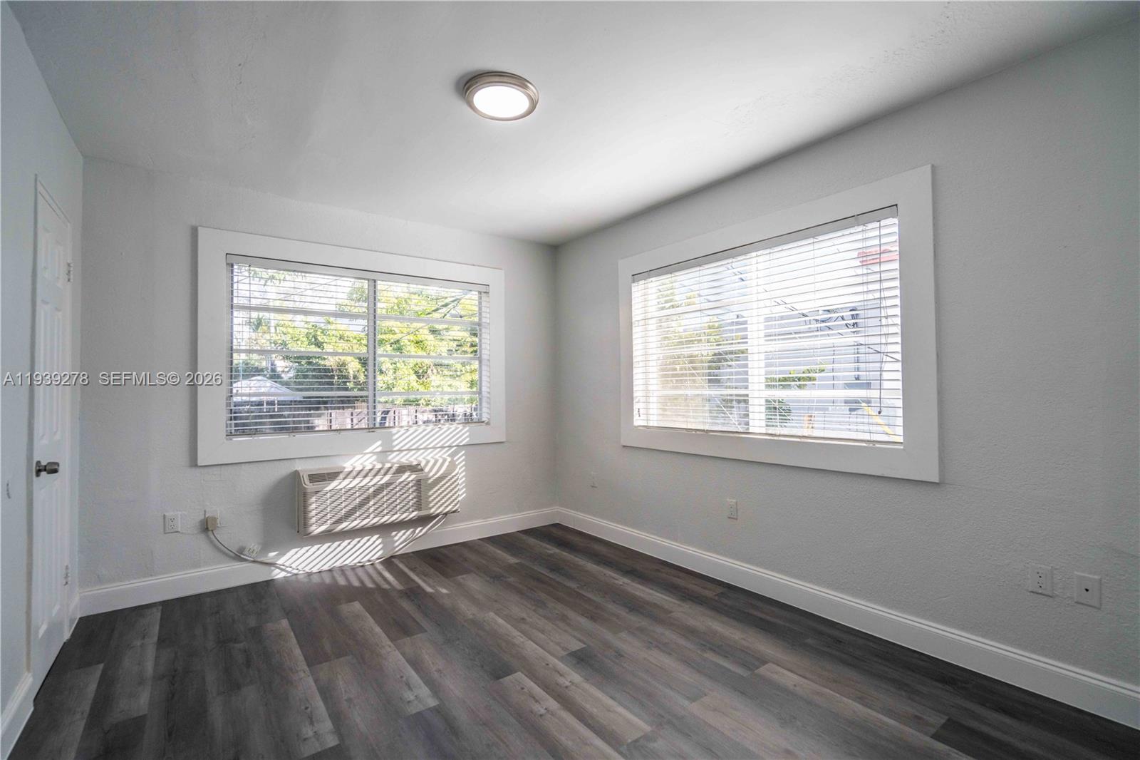 7925 Hawthorne Ave #4 Miami Beach, FL 33141