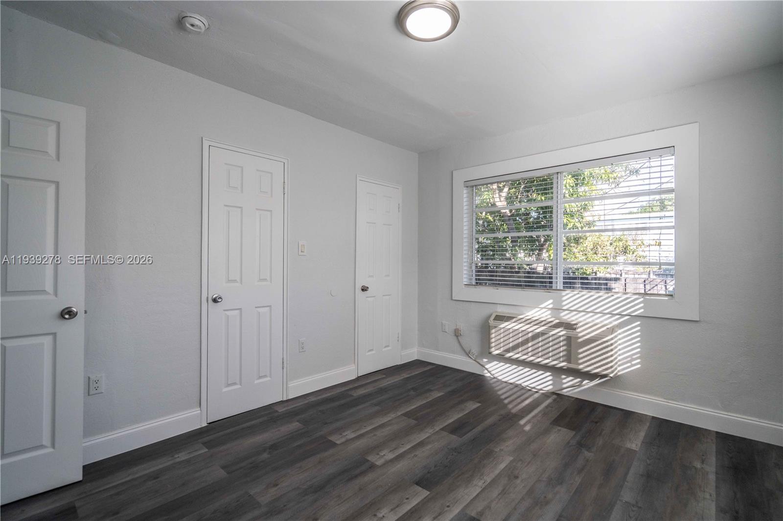 7925 Hawthorne Ave #4 Miami Beach, FL 33141