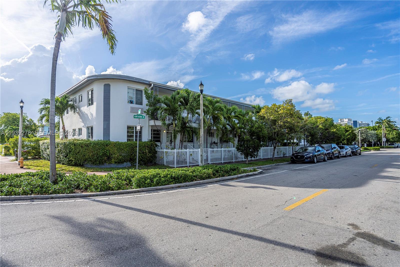 7925 Hawthorne Ave #4 Miami Beach, FL 33141