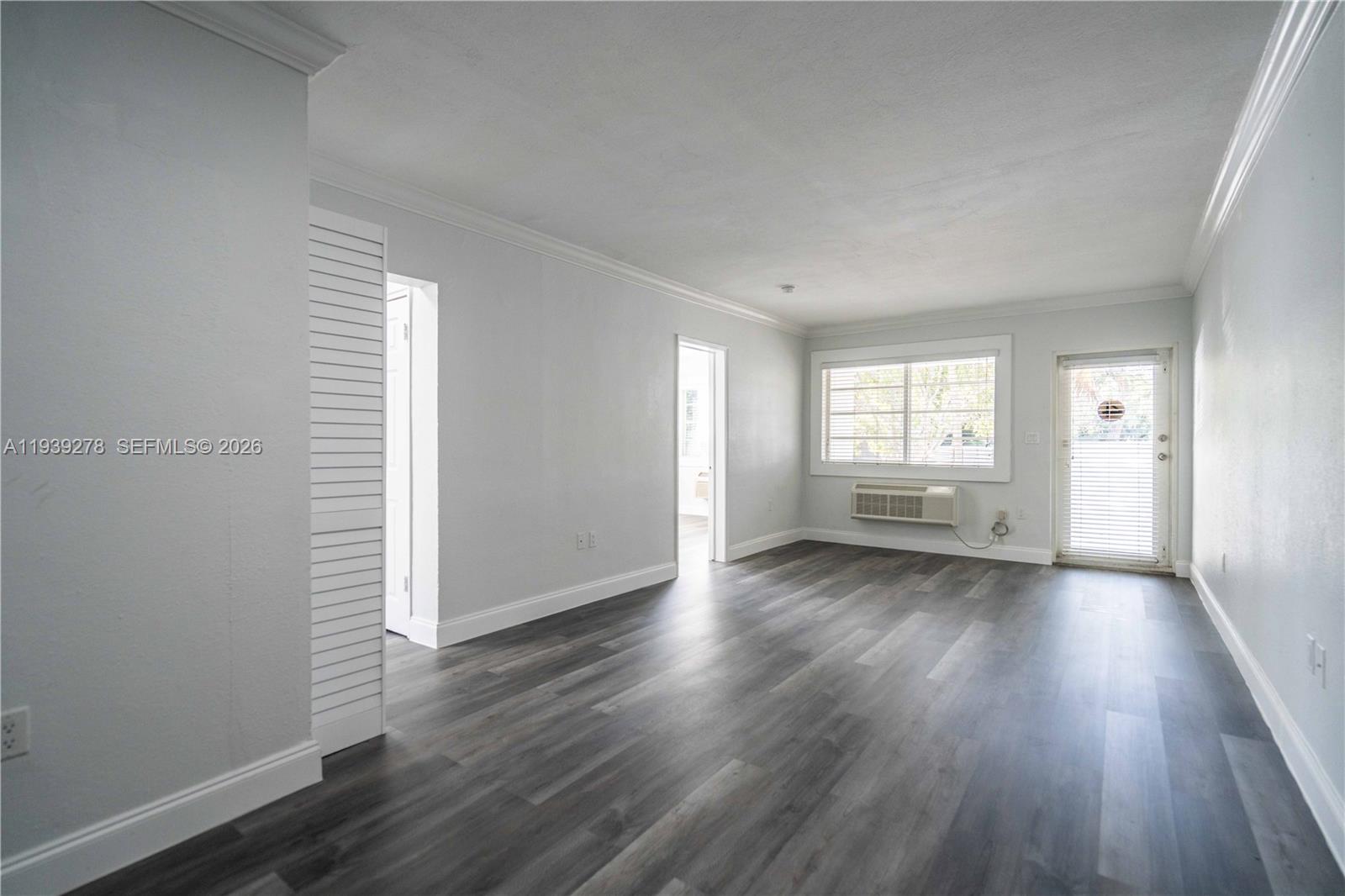 7925 Hawthorne Ave #4 Miami Beach, FL 33141