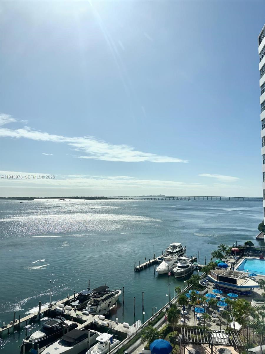 801 Brickell Bay Dr #1067