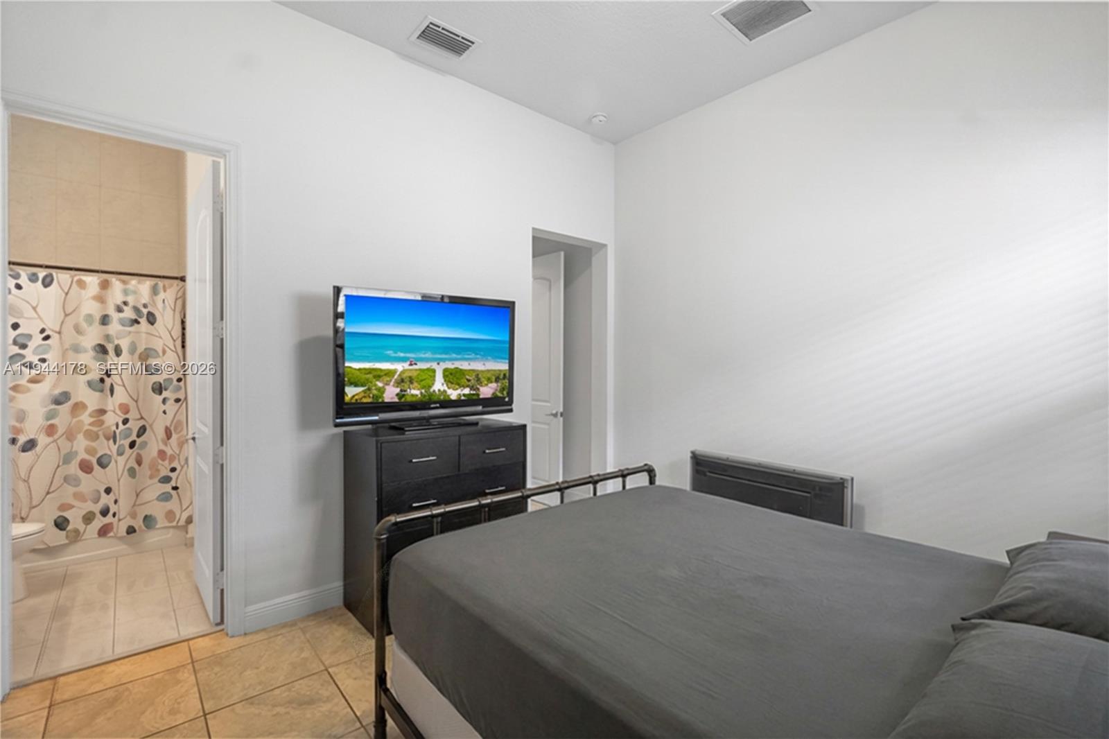 15102 SW 177th Ter Miami, FL 33187