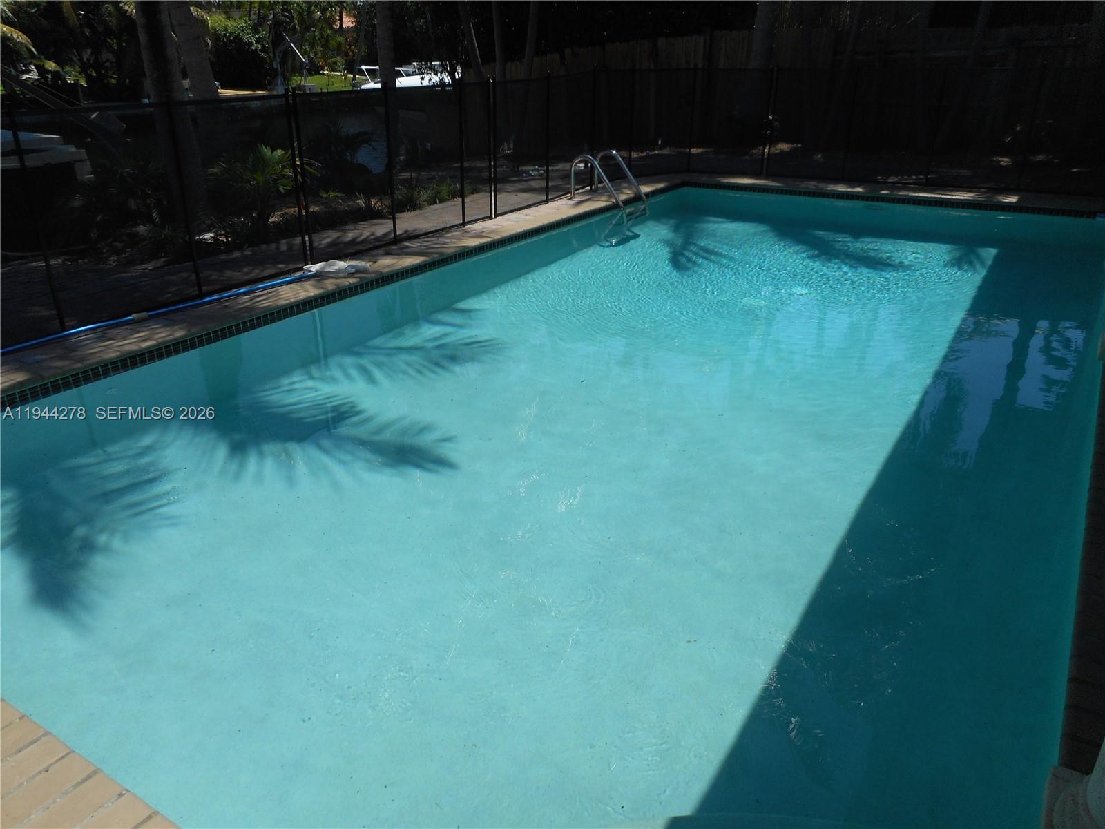 2325 Magnolia Dr North Miami, FL 33181