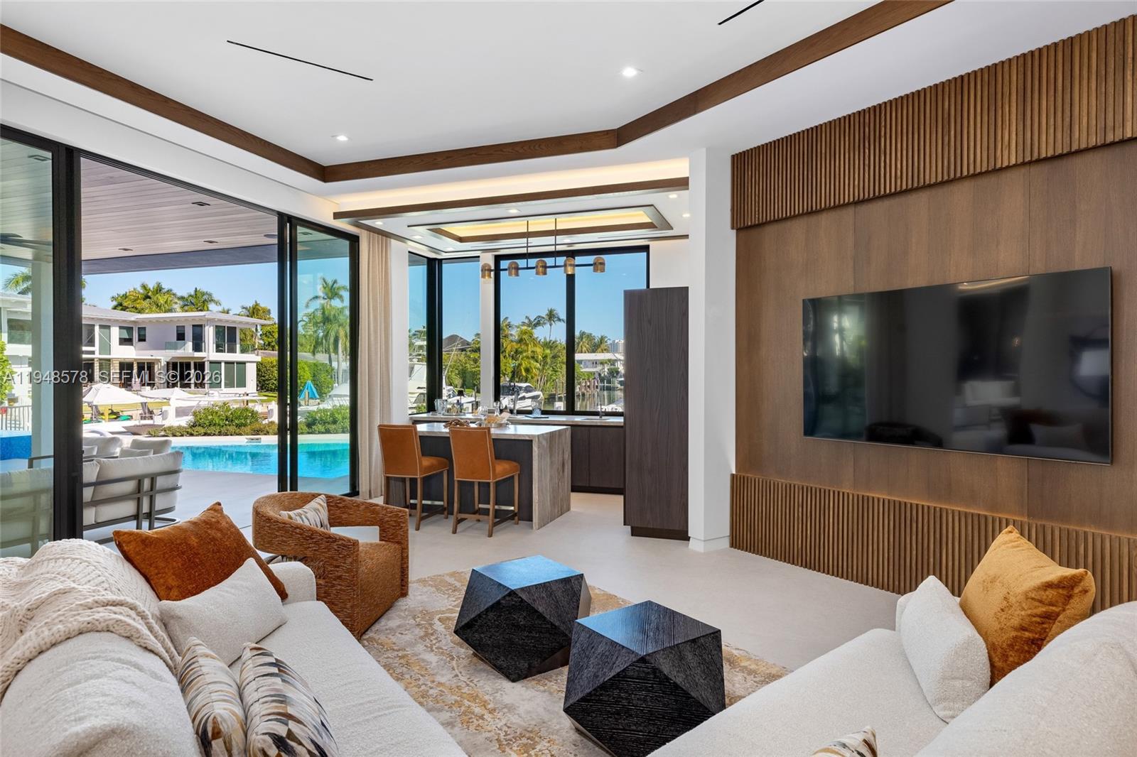 51 Isla Bahia Dr Fort Lauderdale, FL 33316