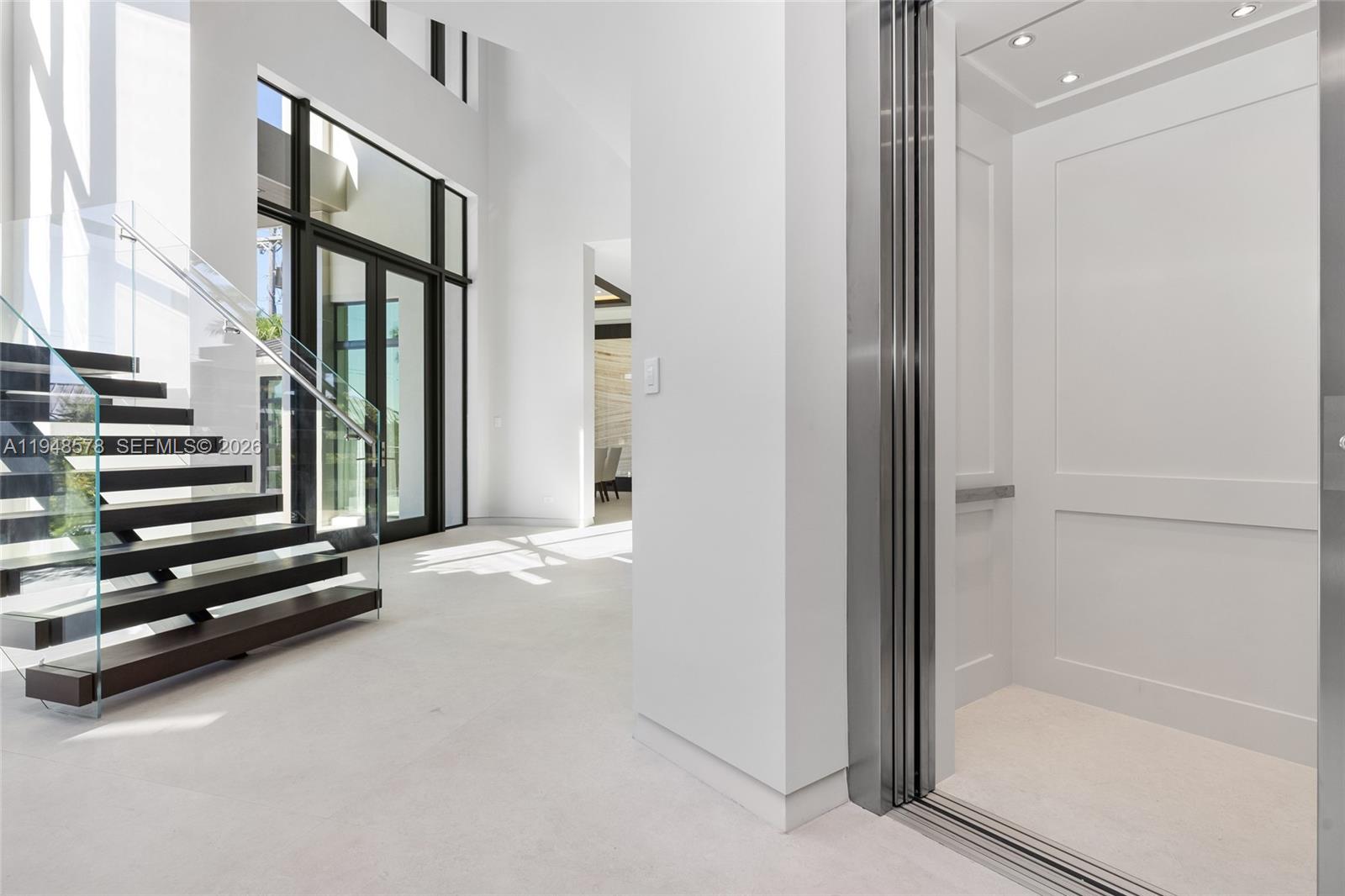 51 Isla Bahia Dr Fort Lauderdale, FL 33316