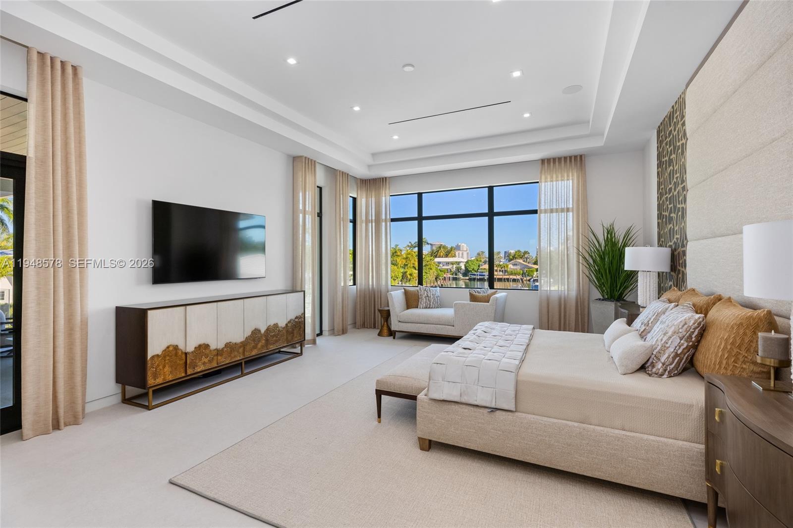 51 Isla Bahia Dr Fort Lauderdale, FL 33316