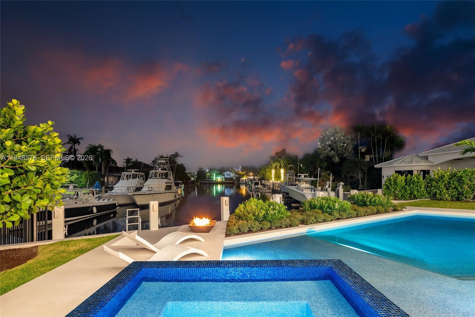 51 Isla Bahia Dr Fort Lauderdale, FL 33316