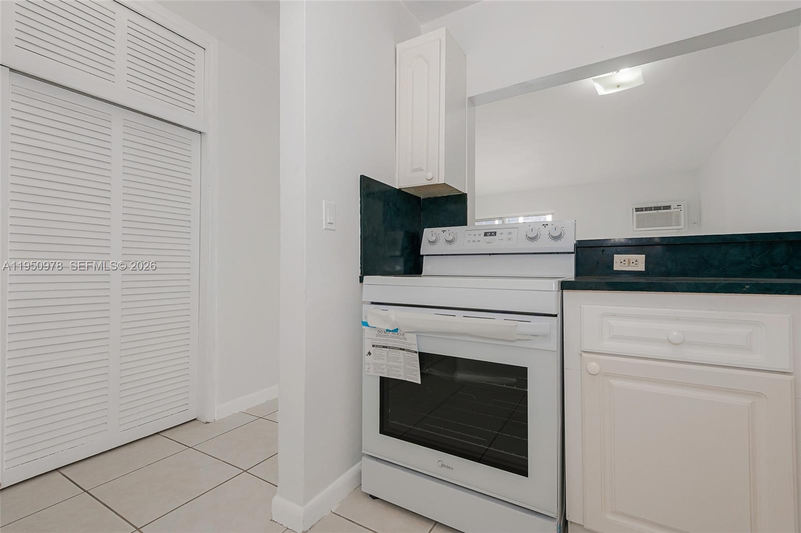 1441 Lincoln Rd #411 Miami Beach, FL 33139