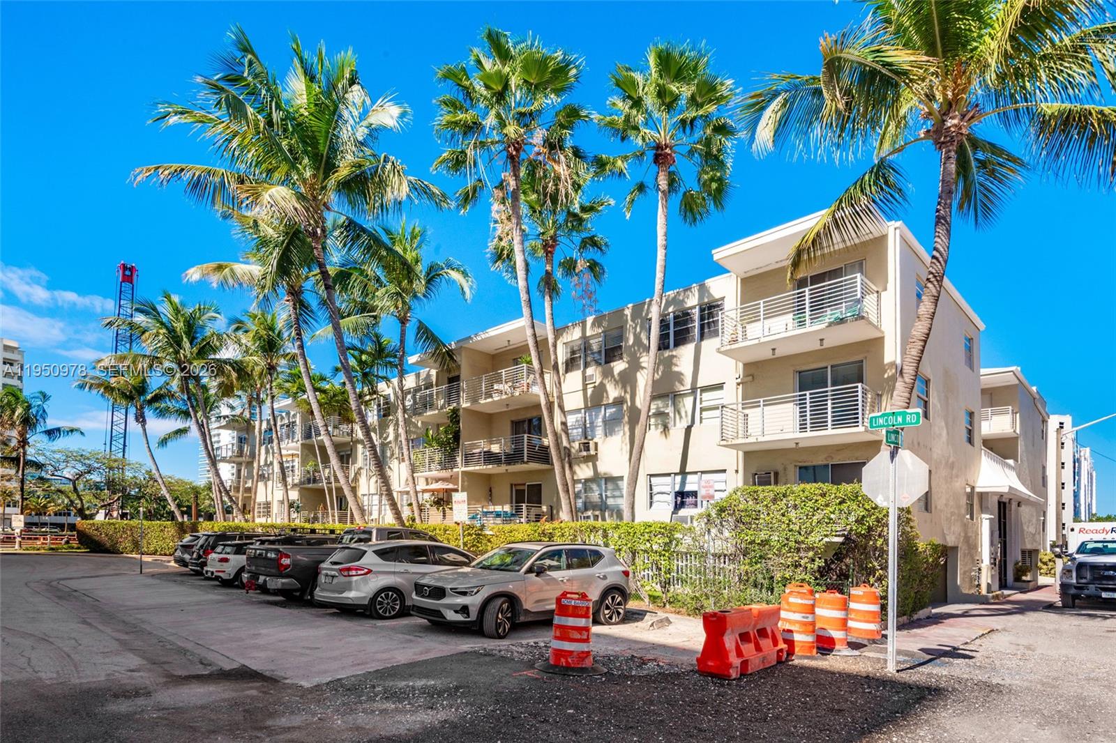 1441 Lincoln Rd #411 Miami Beach, FL 33139