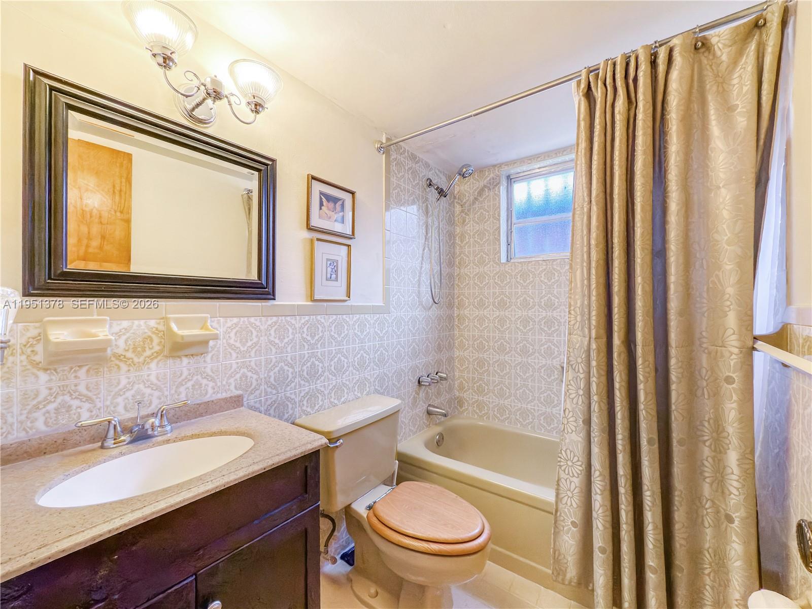 3436 N 2nd St Miami, FL 33125