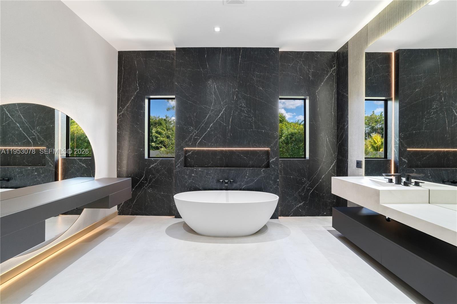 17805 SW 158th St Miami, FL 33187