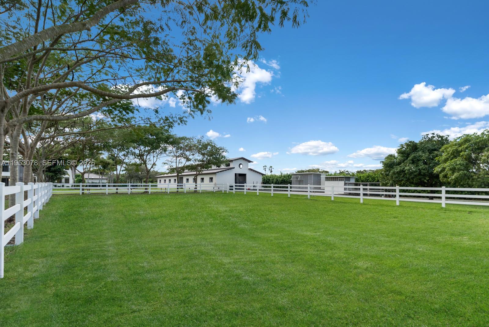 17805 SW 158th St Miami, FL 33187