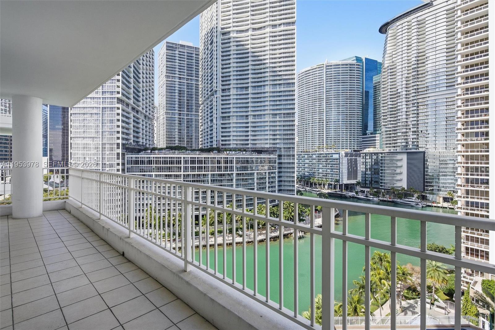 801 Brickell Key Blvd #1404