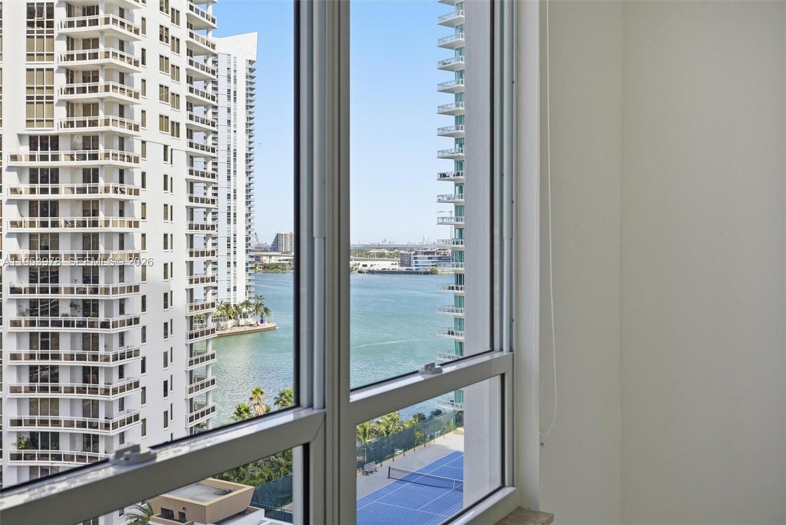 image Courts Brickell Key26