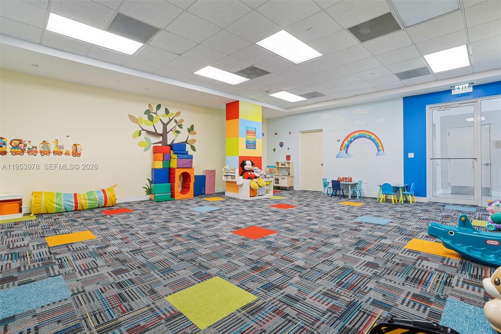 image Courts Brickell Key42