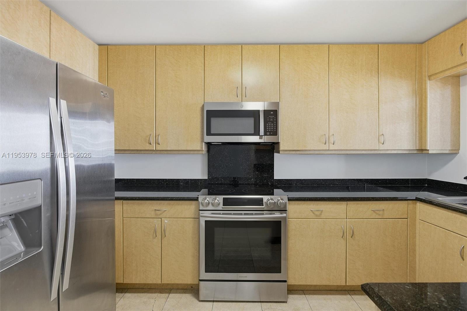 image Courts Brickell Key8