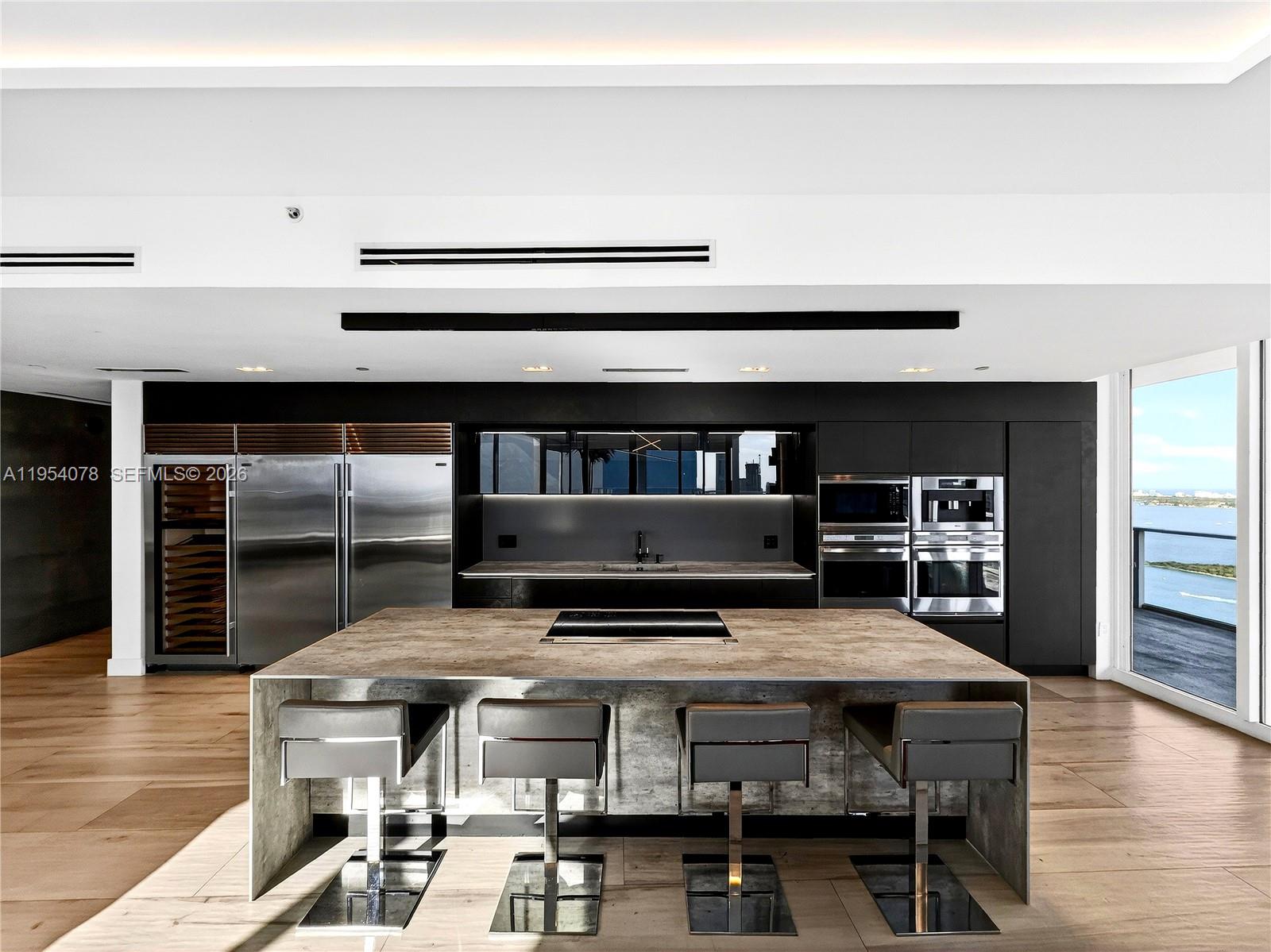 2020 N Bayshore Dr #PH-4104 Miami, FL 33137