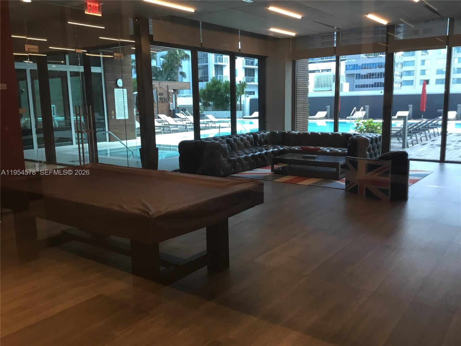 image The Bond on Brickell33