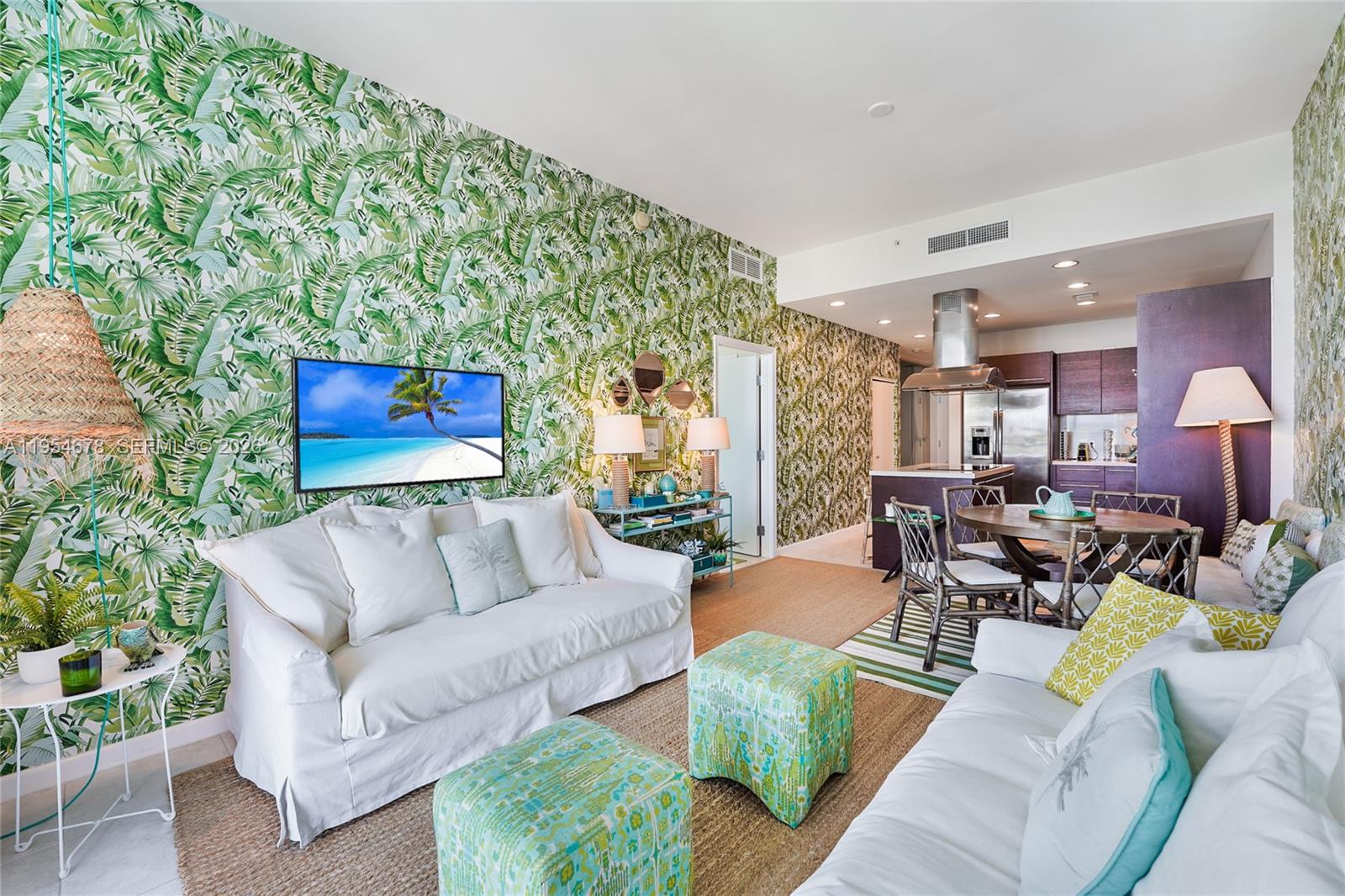 image Eloquence on the Bay11