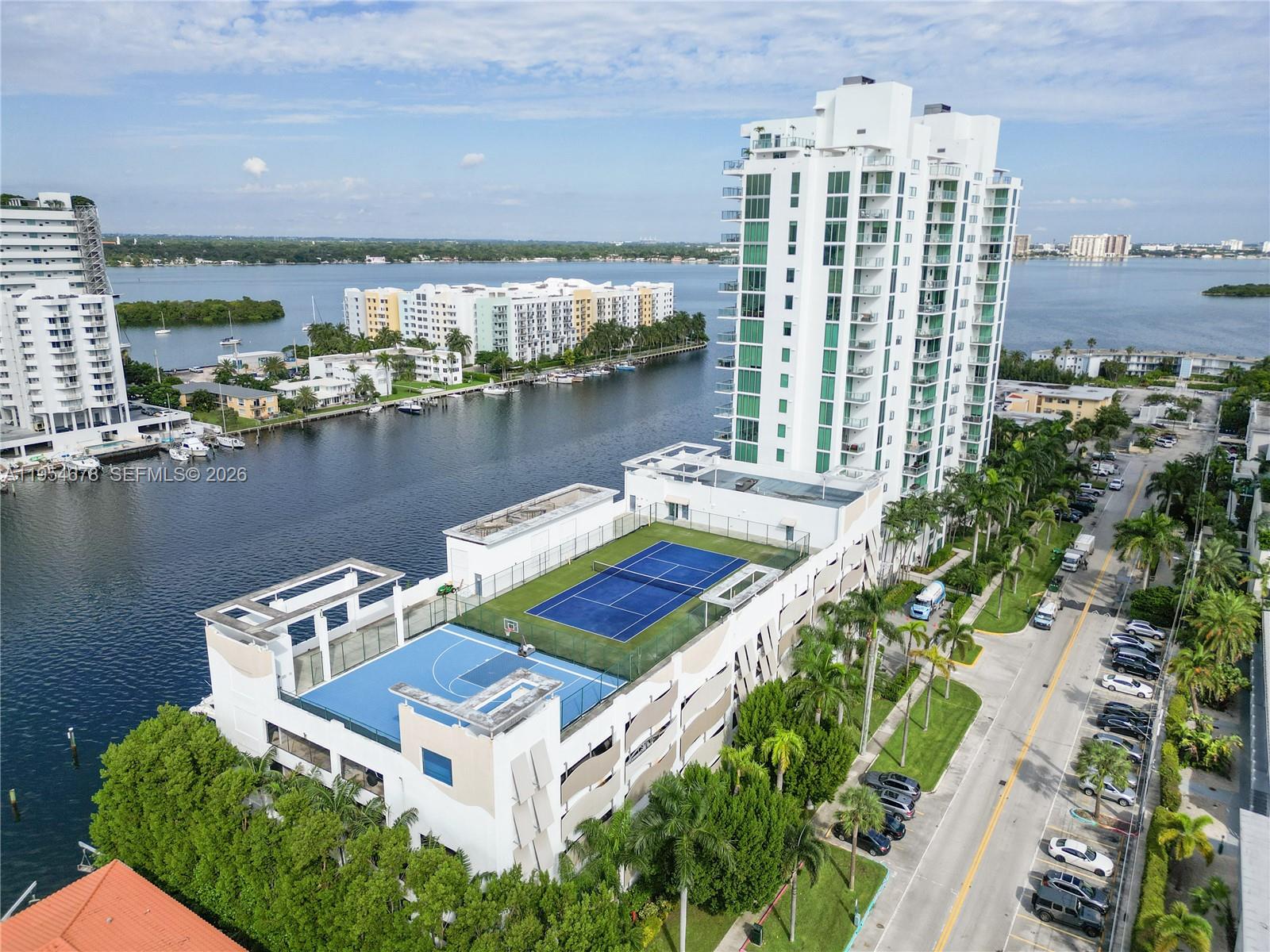 image Eloquence on the Bay1