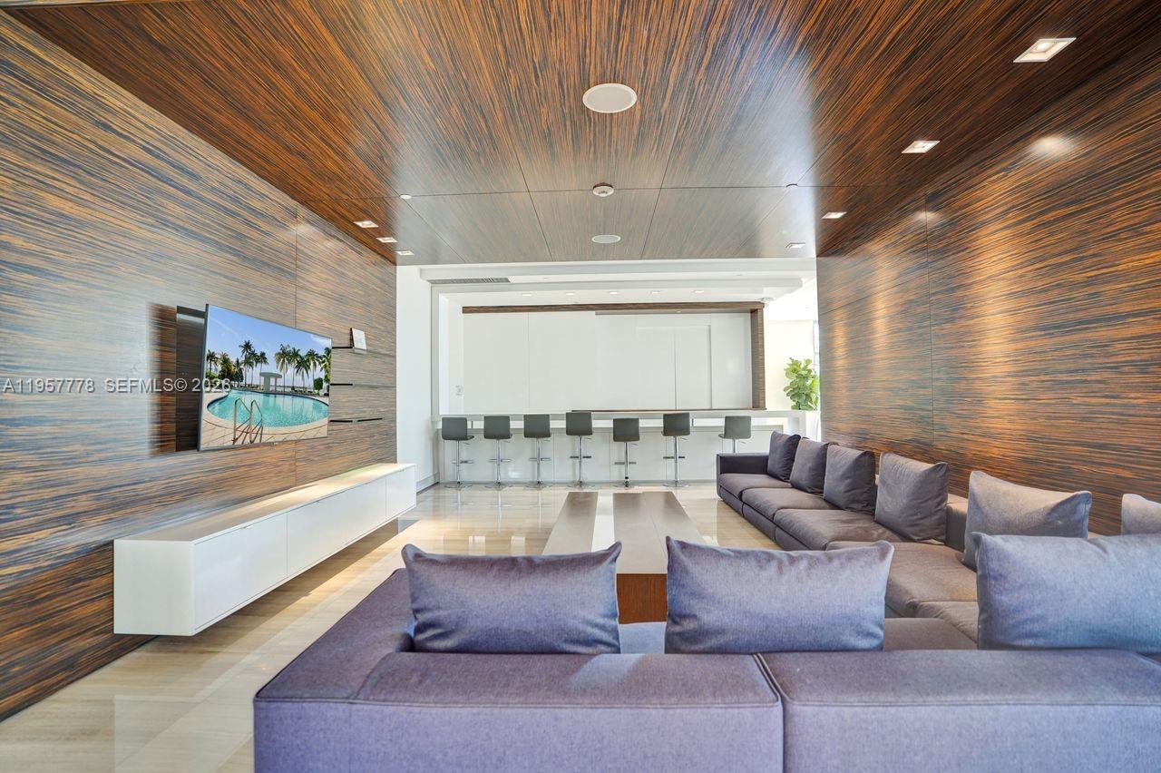 image The Waverly at South Beach36