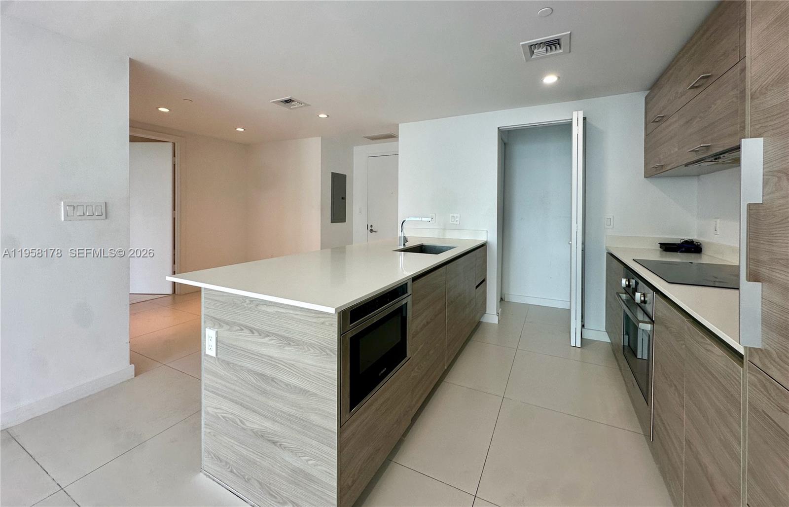 image Dua Miami (SLS Brickell)10