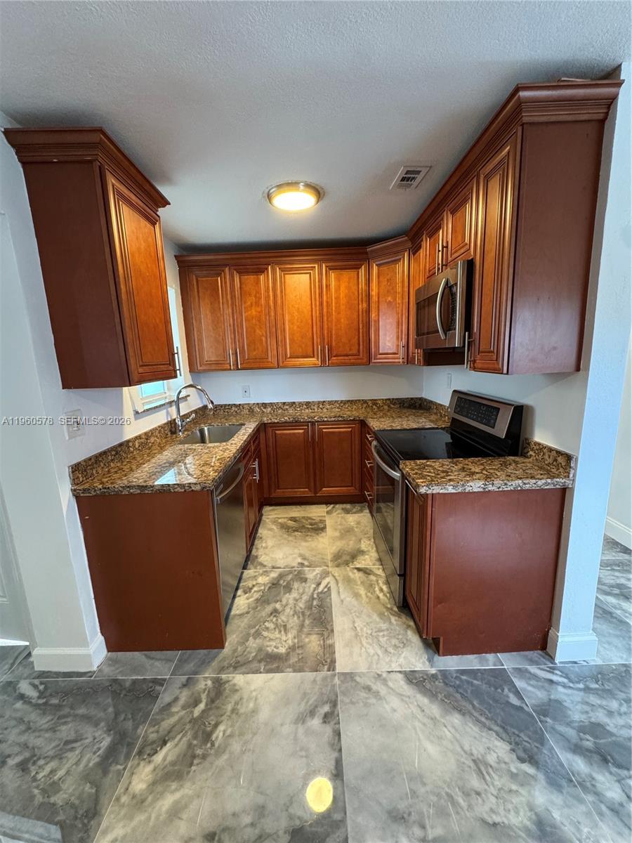 Undisclosed Address West Park, FL 33023