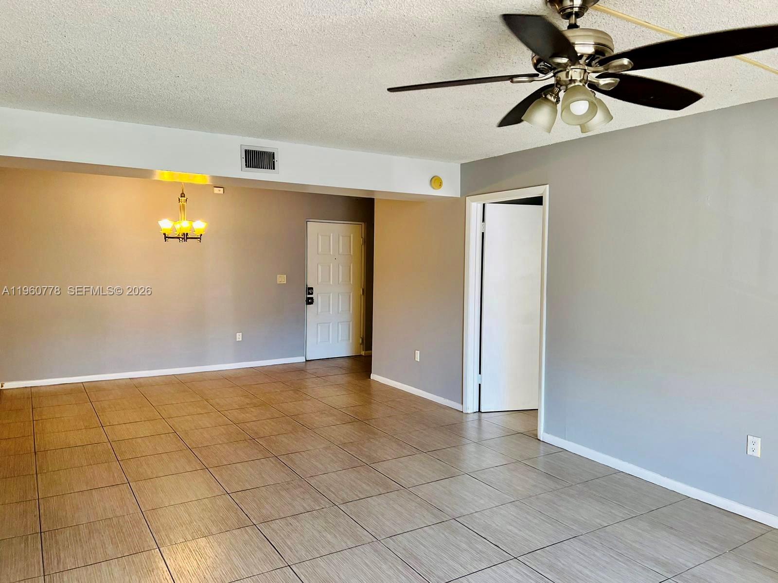 721 N Pine Is Rd #302 Plantation, FL 33324
