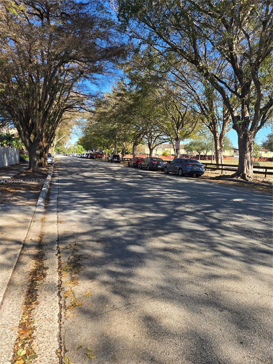 15454 SW 85th Ln #135 Miami, FL 33193