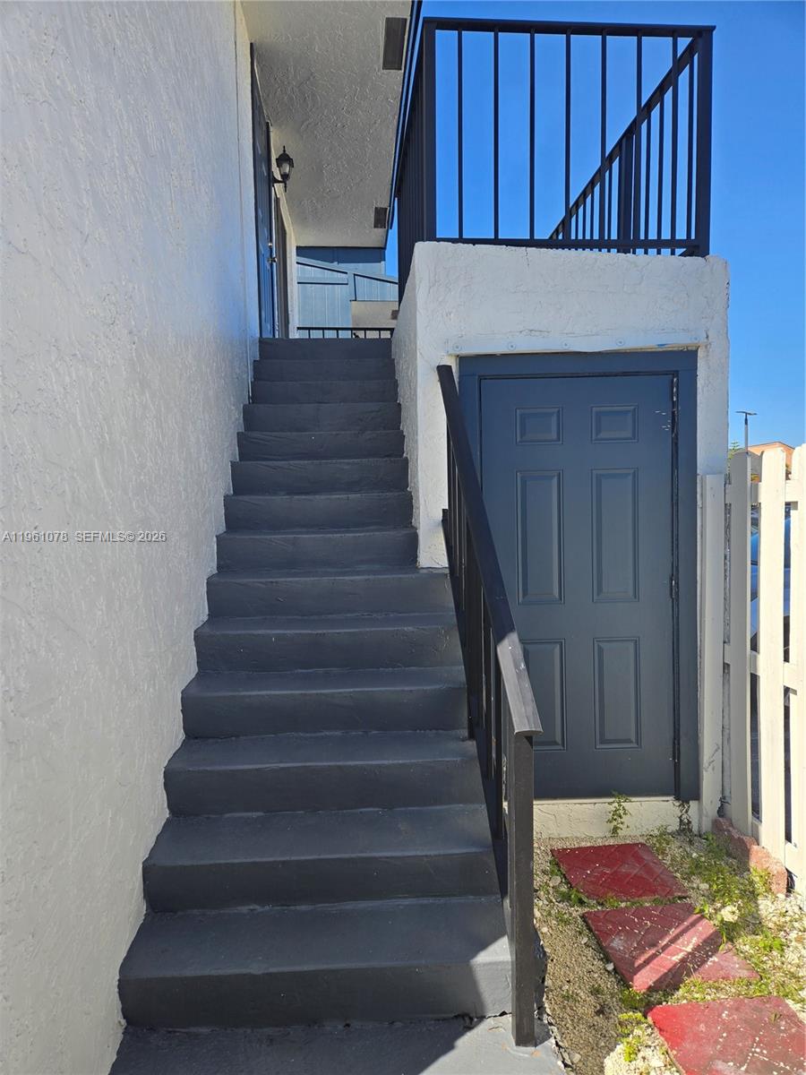 15454 SW 85th Ln #135 Miami, FL 33193