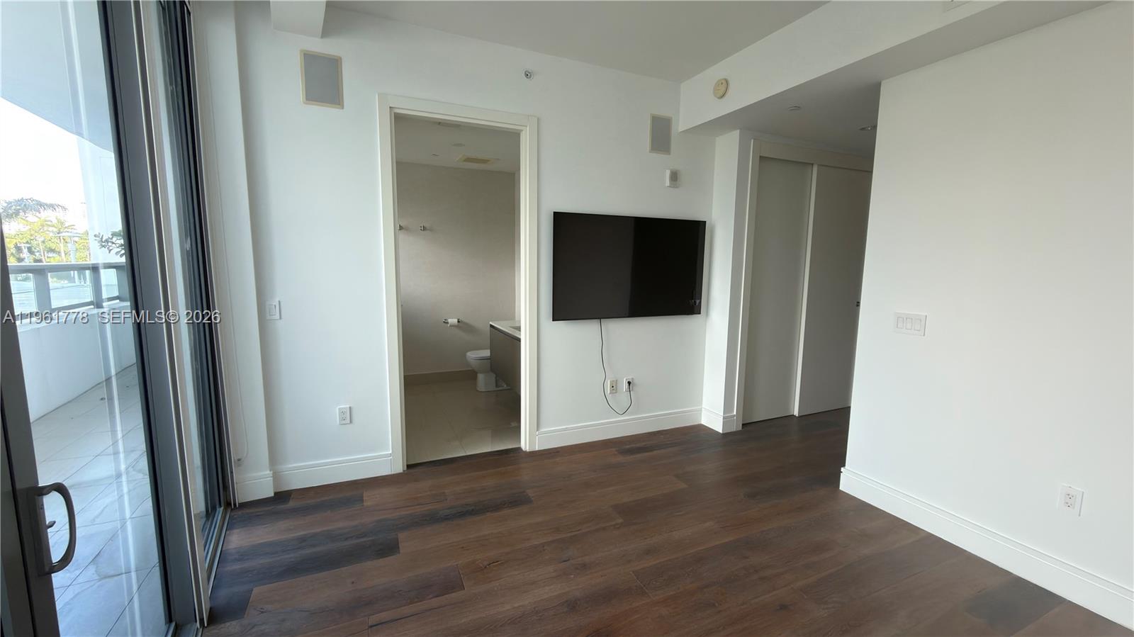 image Echo Aventura19