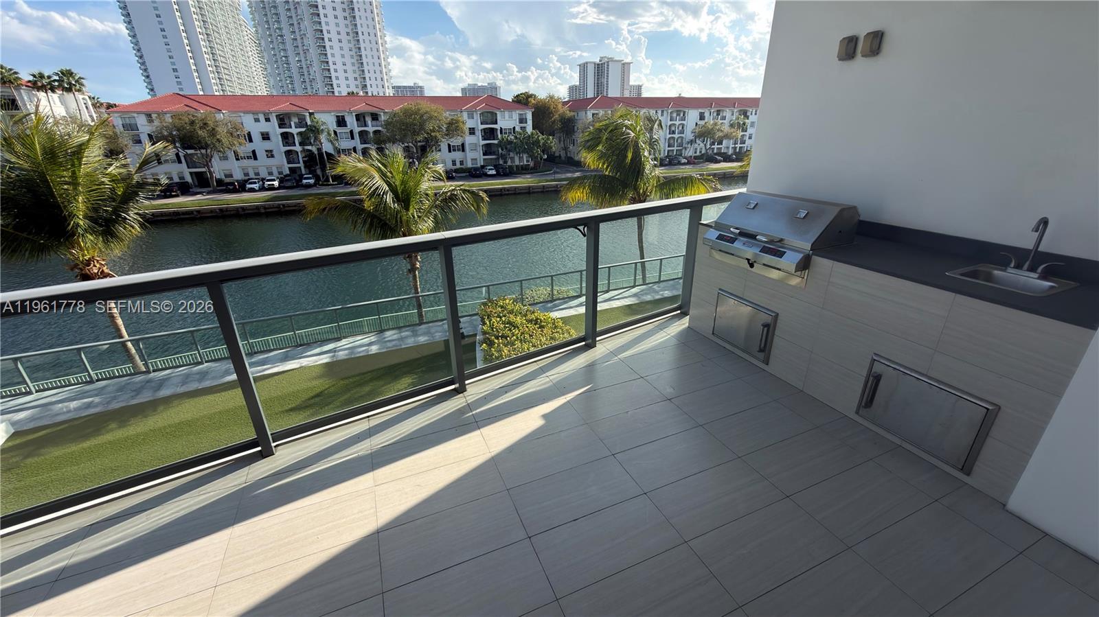 image Echo Aventura3