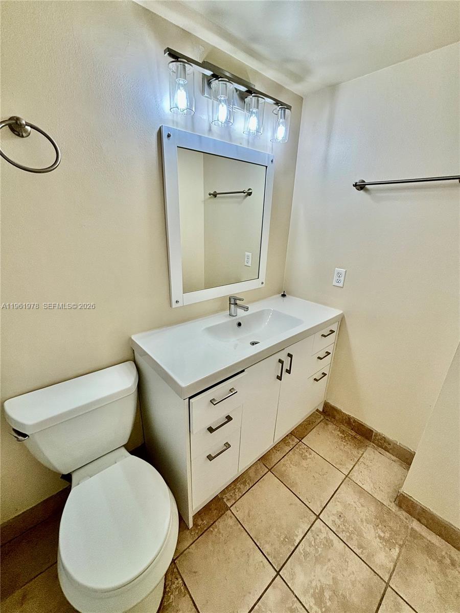 2001 Atlantic Shores Blvd #409 Hallandale Beach, FL 33009