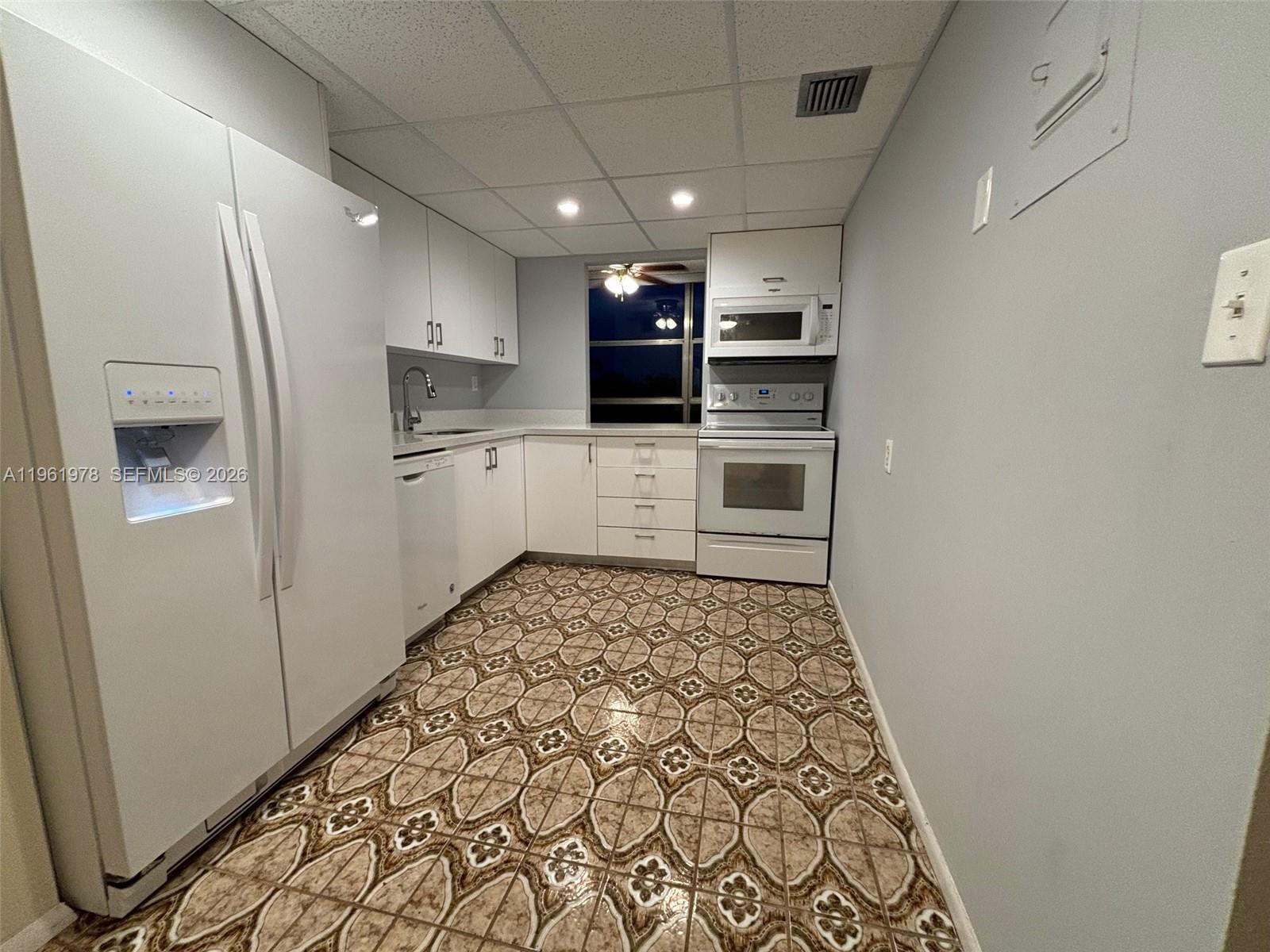 2001 Atlantic Shores Blvd #409 Hallandale Beach, FL 33009