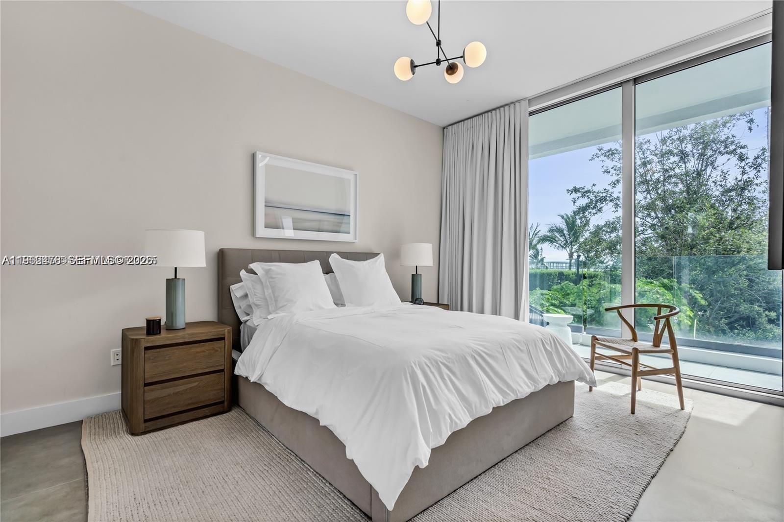 650 NE 32nd St #BH6 Miami, FL 33137