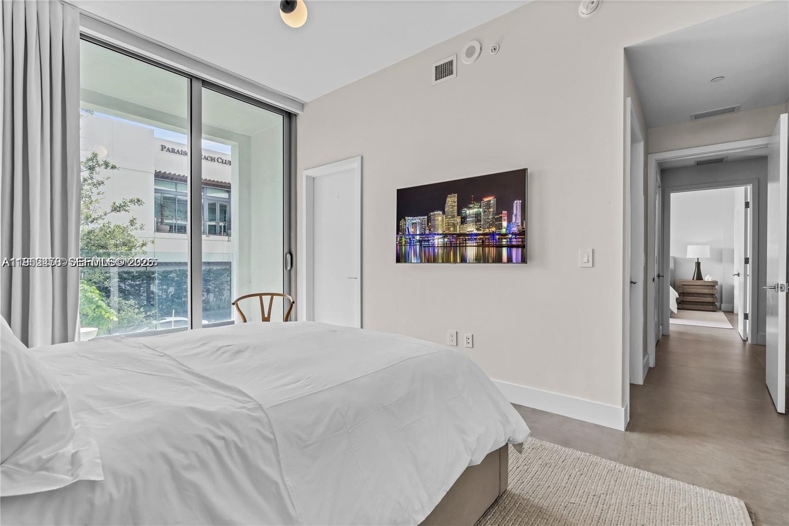 650 NE 32nd St #BH6 Miami, FL 33137