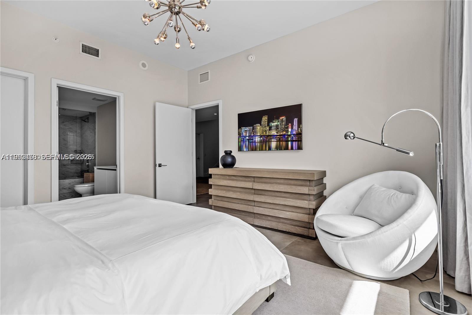 650 NE 32nd St #BH6 Miami, FL 33137