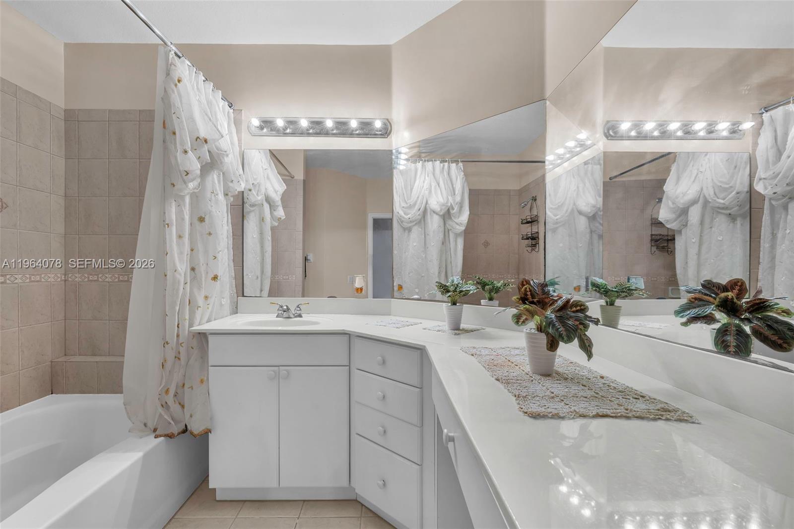 14092 SW 51st Ct Miramar, FL 33027