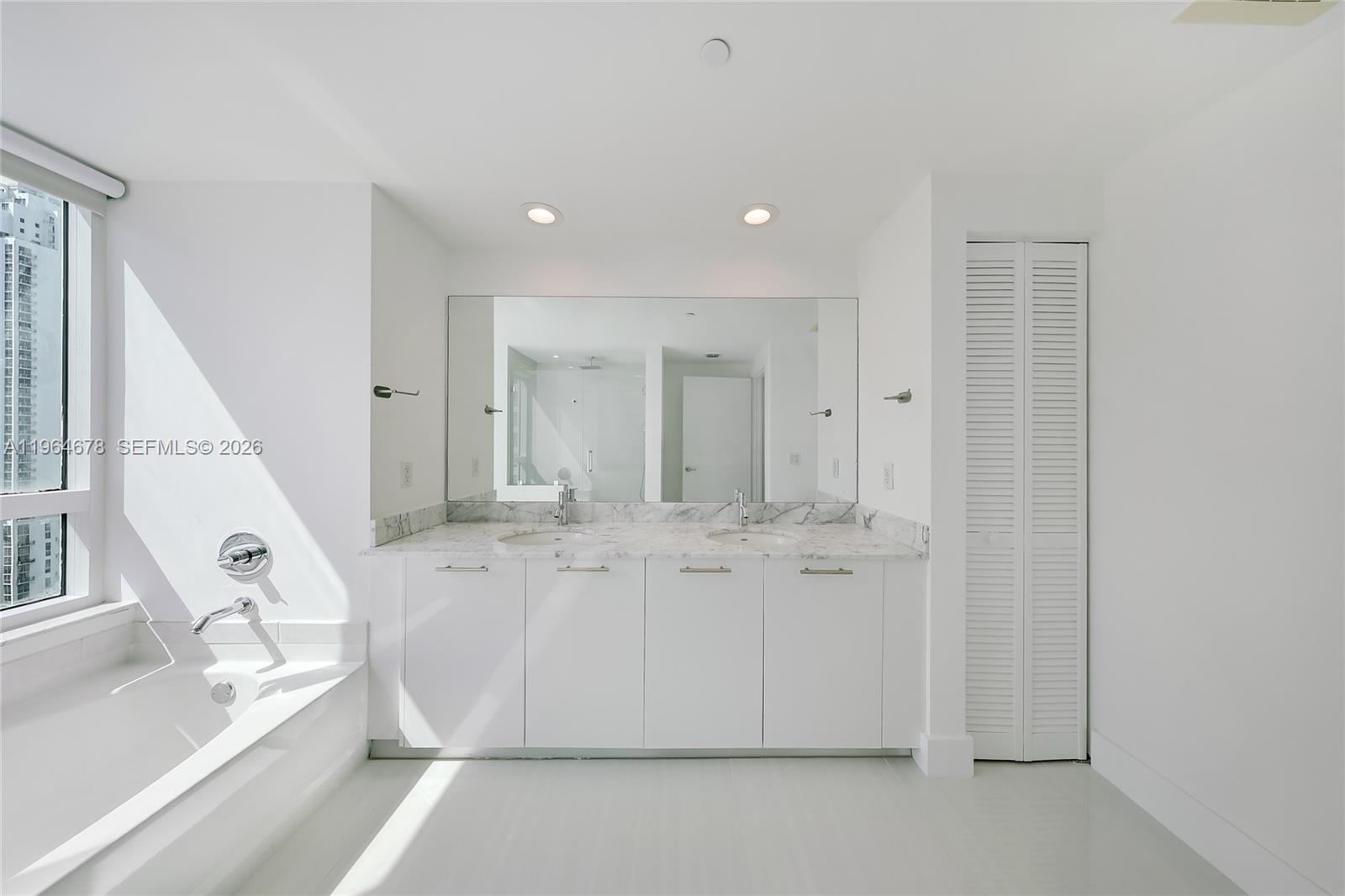 image The Plaza on Brickell East11