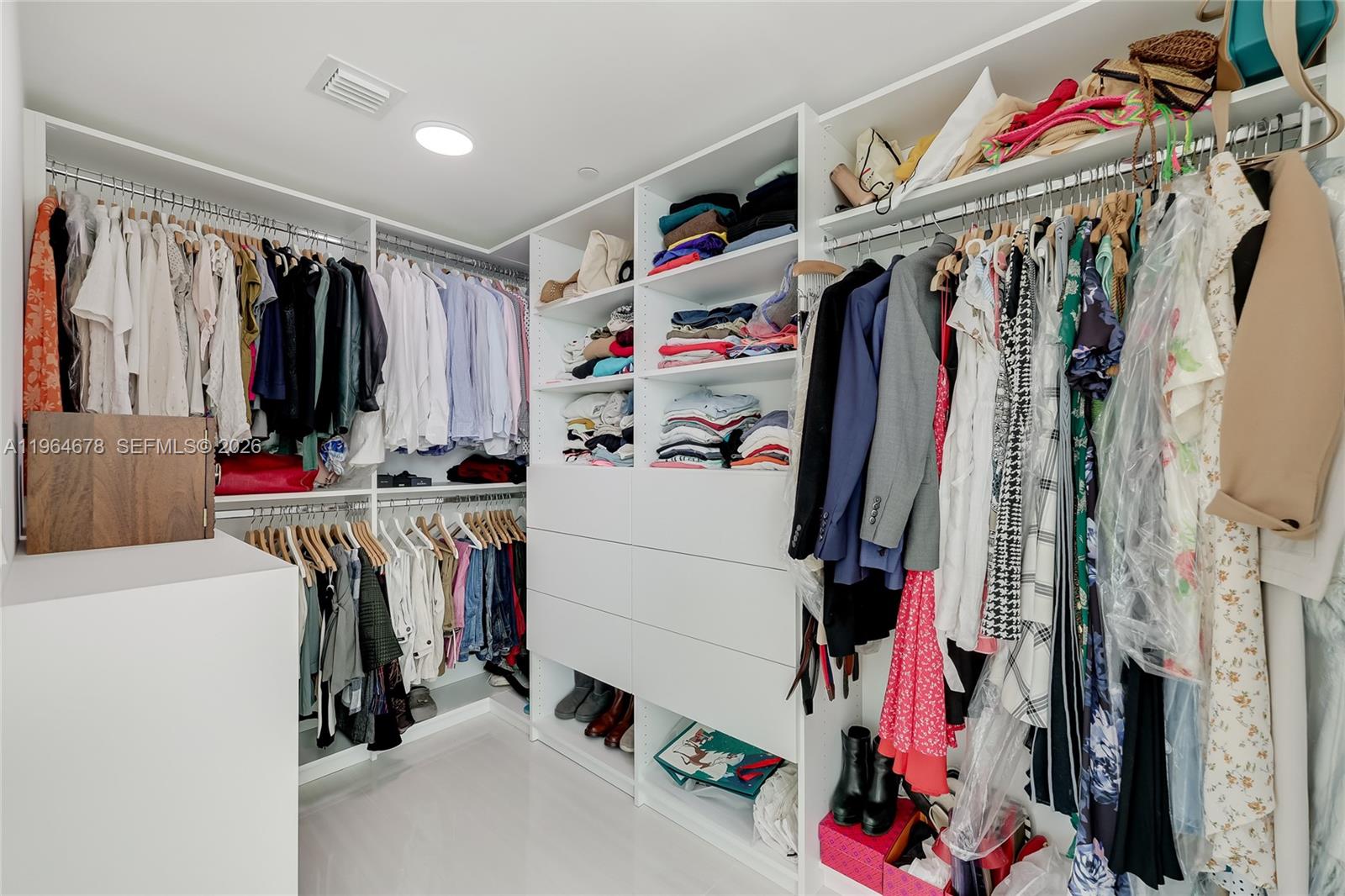 image The Plaza on Brickell East12