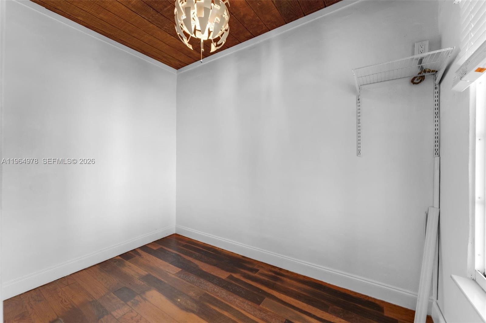 4220 SW 13th St Miami, FL 33134