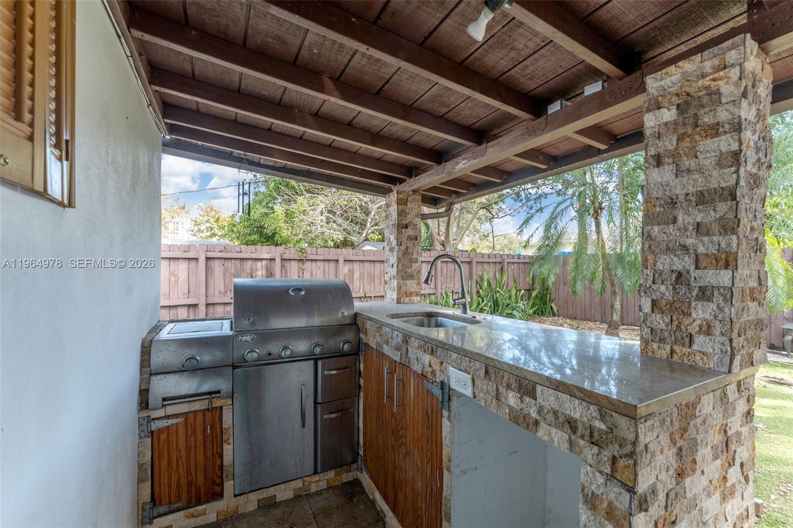 4220 SW 13th St Miami, FL 33134