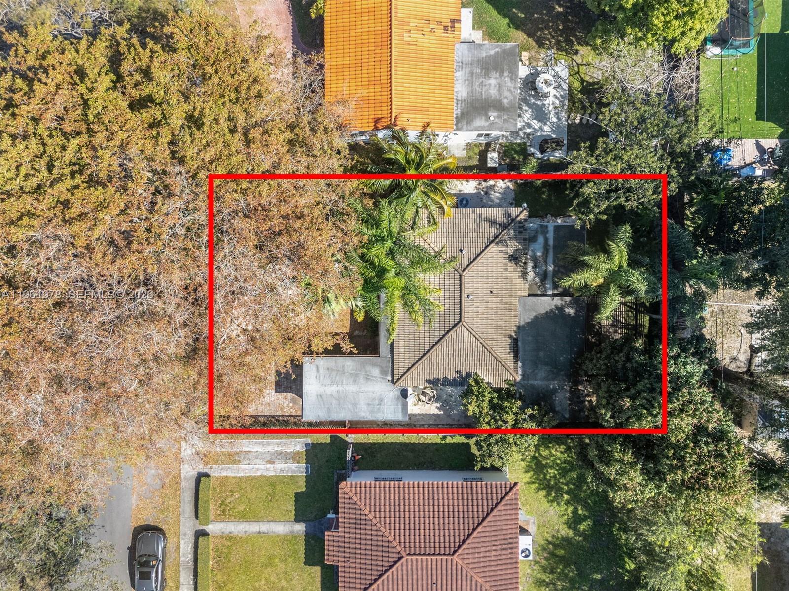 4220 SW 13th St Miami, FL 33134