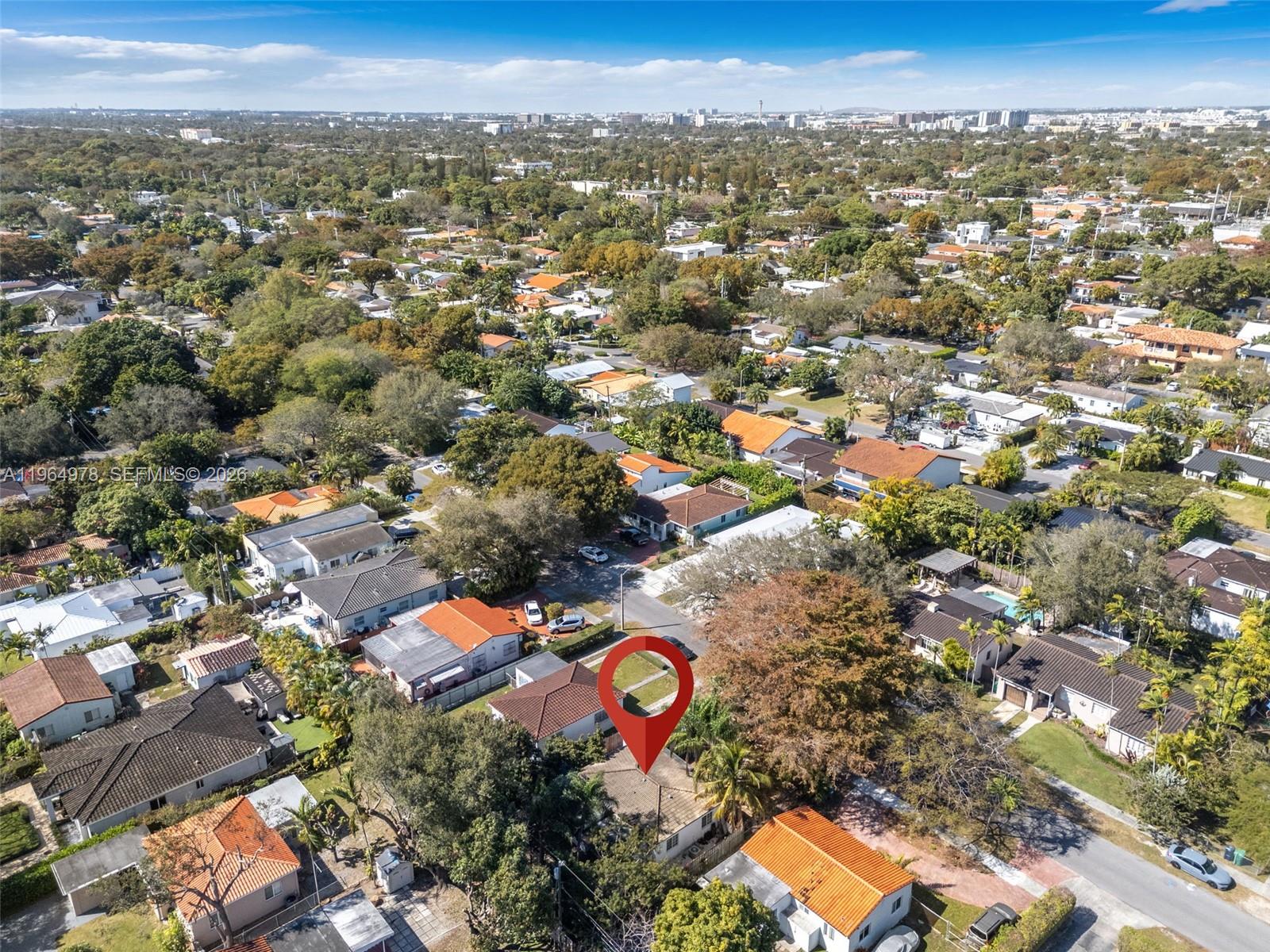 4220 SW 13th St Miami, FL 33134