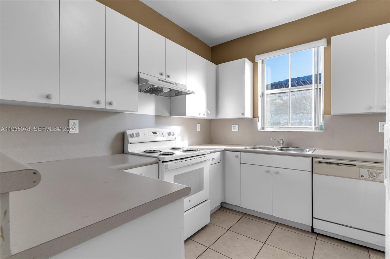 24333 SW 109th Path Homestead, FL 33032