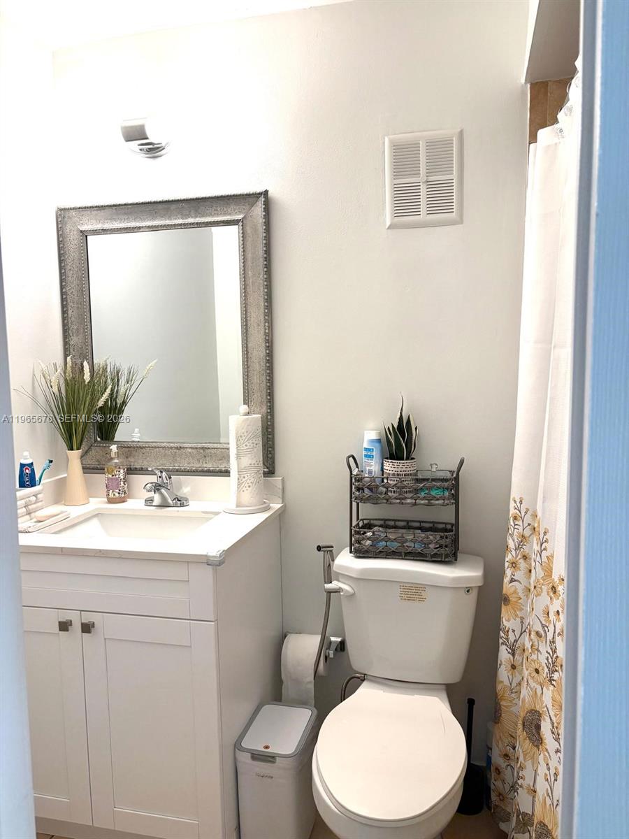 13202 SW 12th Ln Miami, FL 33184