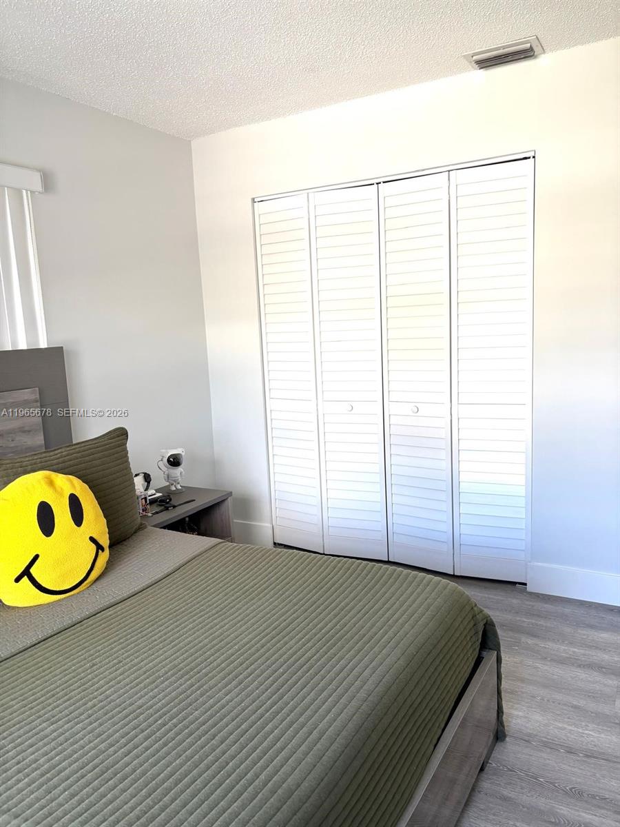 13202 SW 12th Ln Miami, FL 33184